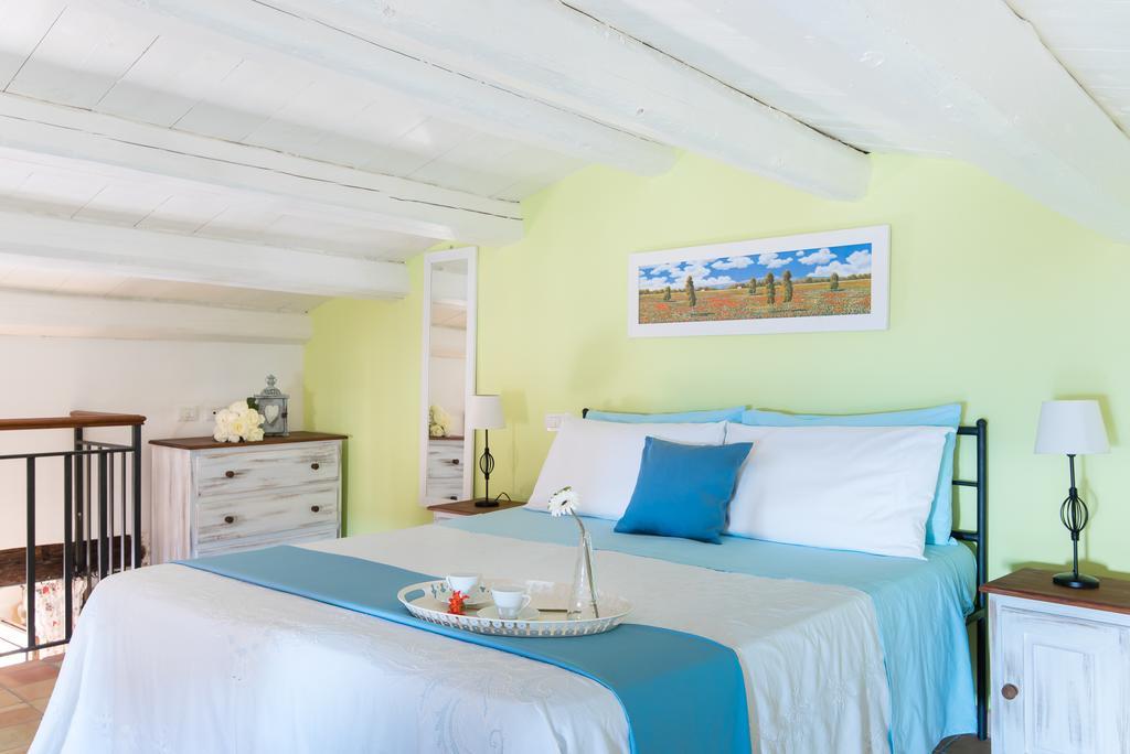 La Gorgone Ortigia Apartments Сиракуза Екстериор снимка