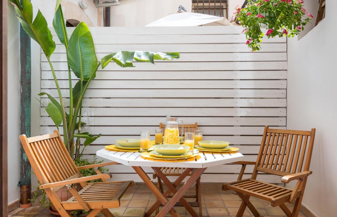La Gorgone Ortigia Apartments Сиракуза Екстериор снимка