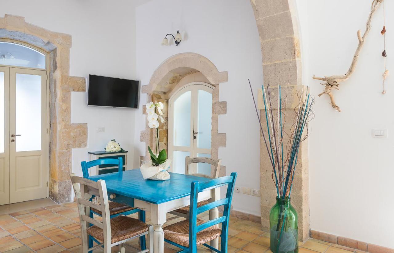 La Gorgone Ortigia Apartments Сиракуза Екстериор снимка