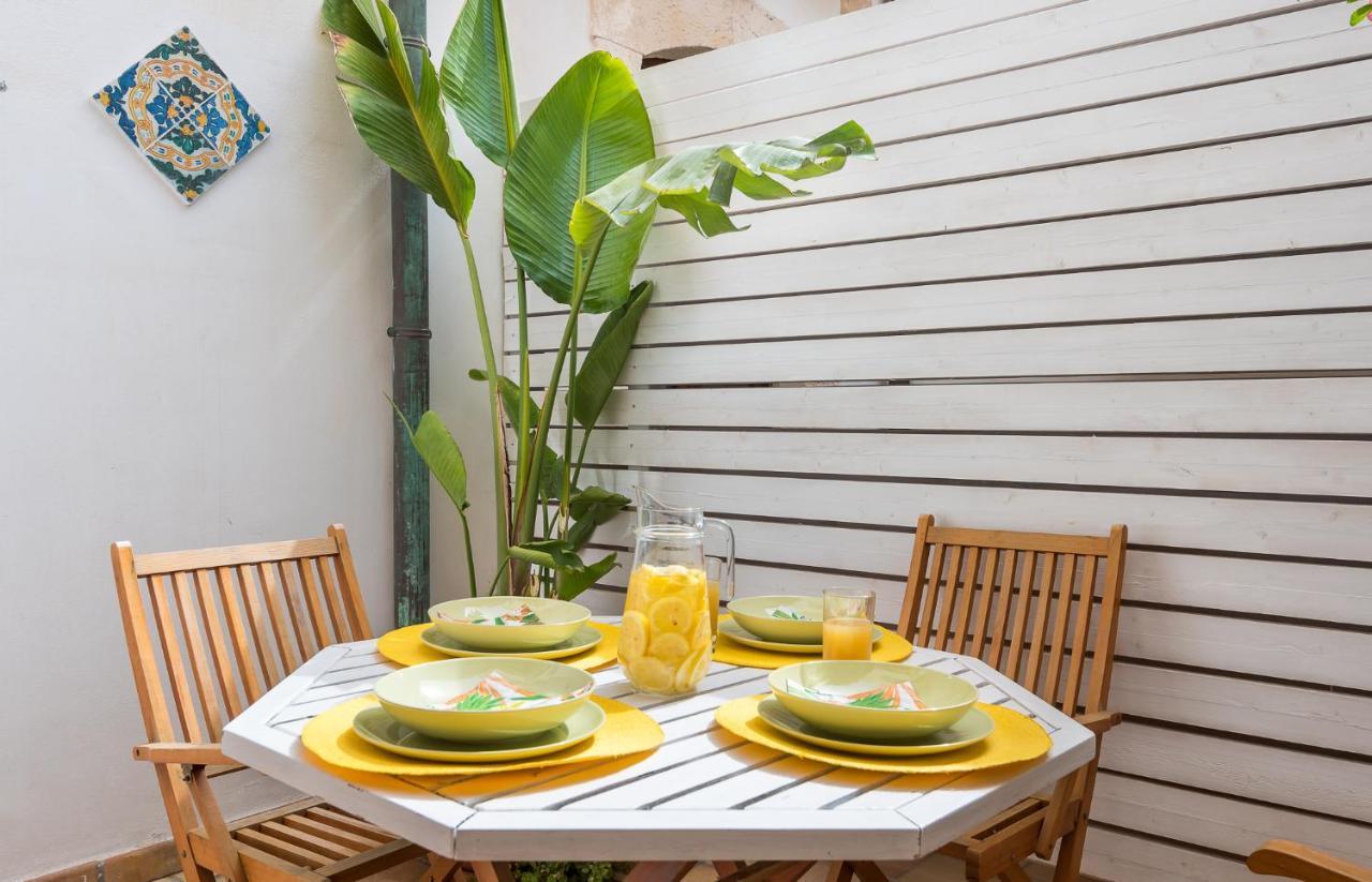 La Gorgone Ortigia Apartments Сиракуза Екстериор снимка