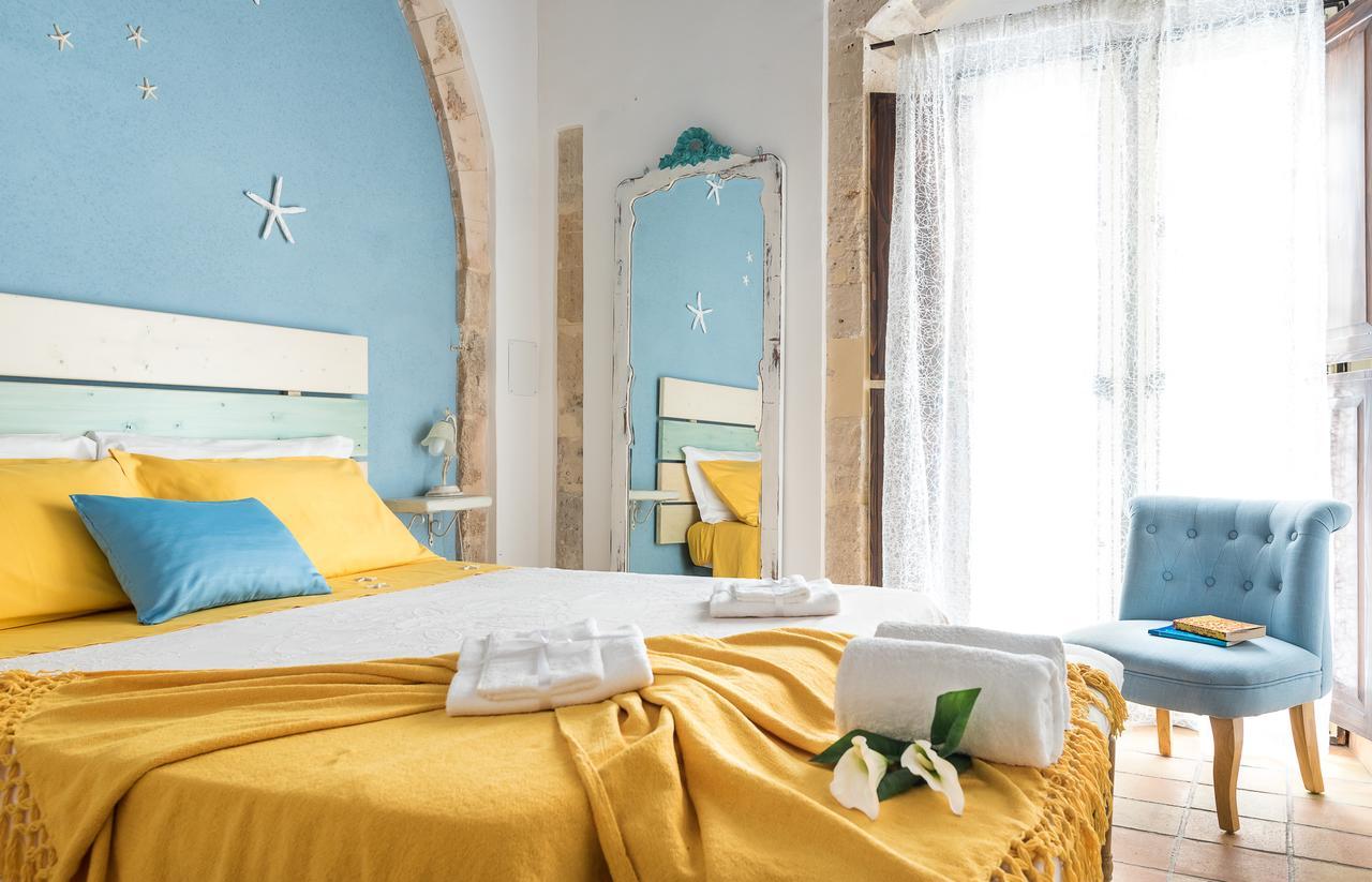 La Gorgone Ortigia Apartments Сиракуза Екстериор снимка